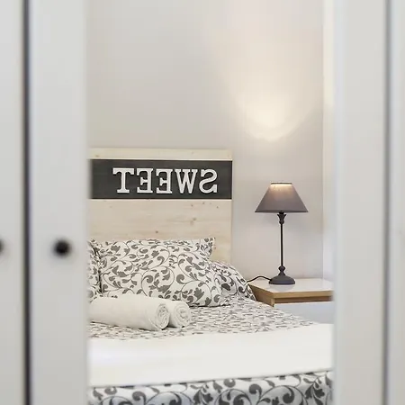 Romantic Apartament Wifi * 또사데마르