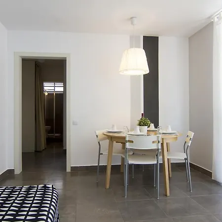 Romantic Apartament Wifi 아파트 또사데마르