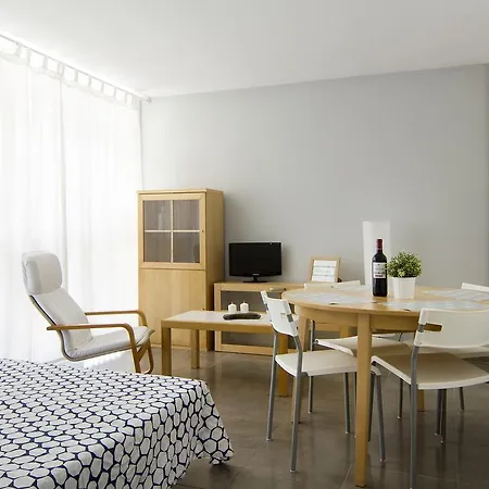 아파트 Romantic Apartament Wifi 또사데마르